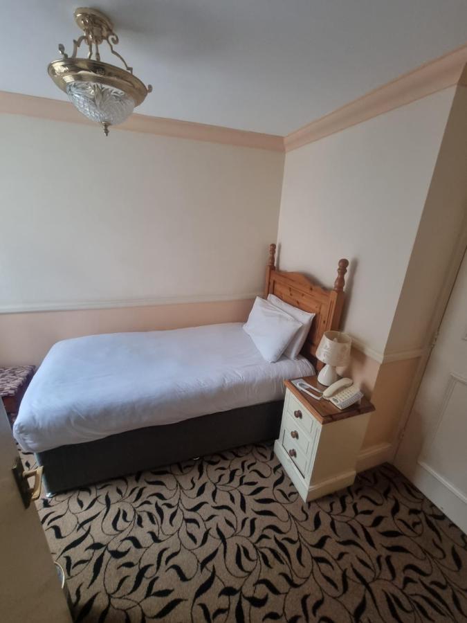 The Royal Oak Hotel Ramsgate Buitenkant foto